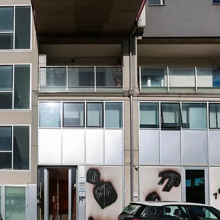 Casa Verina - Balconi Colorati - Quattromiglia * Ренде