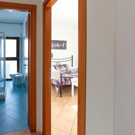 Casa Verina - Balconi Colorati - Quattromiglia Ренде