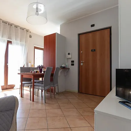 Casa Verina - Balconi Colorati - Quattromiglia Апартаменты Ренде