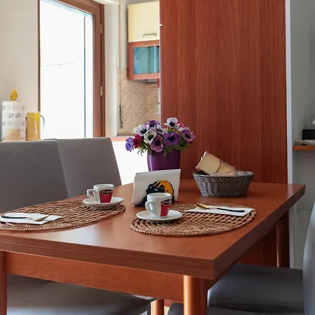 Casa Verina - Balconi Colorati - Quattromiglia Апартаменты *