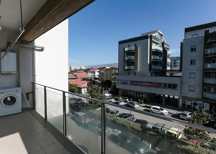 Casa Verina - Balconi Colorati - Quattromiglia Rende